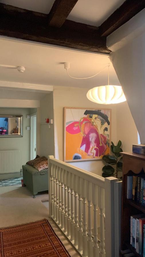 The Totnes Guest House. Upstairs At Zappa'S Экстерьер фото