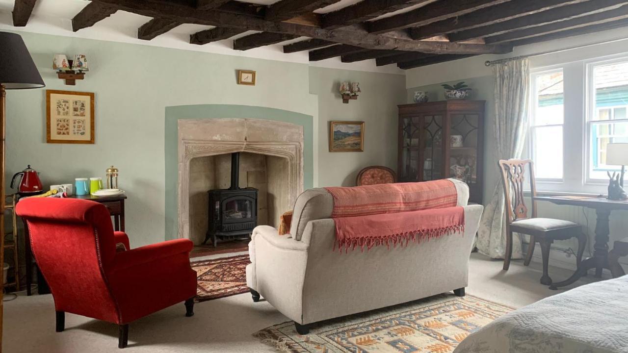 The Totnes Guest House. Upstairs At Zappa'S Экстерьер фото